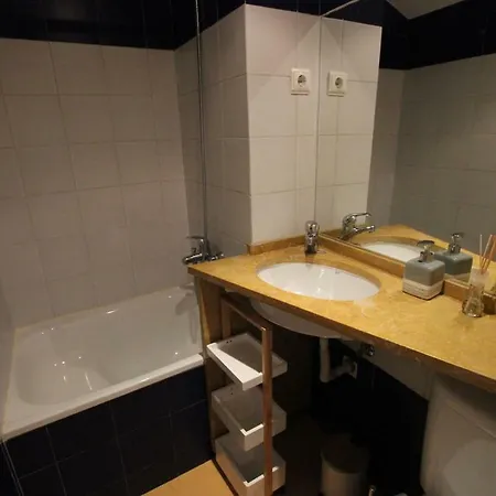 Cozy&quiet Flat Near Avenida Da Liberdade