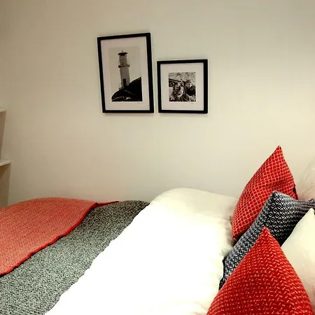 Апартаменты Cozy And Quiet Flat Near Avenida Da Liberdade Лиссабон